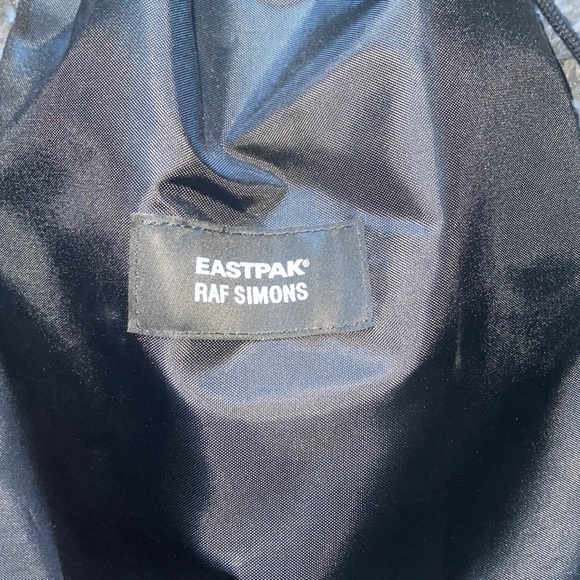 RAF Simons east pak - Picture 2 of 4